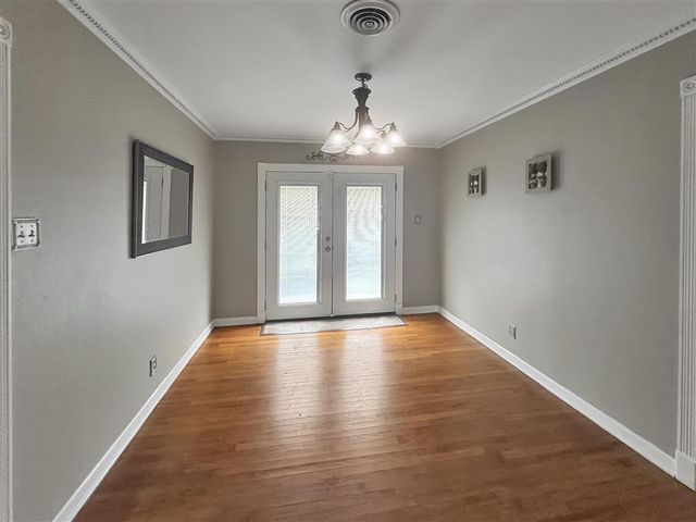3933 Elston Street, Lake Charles, LA 70605