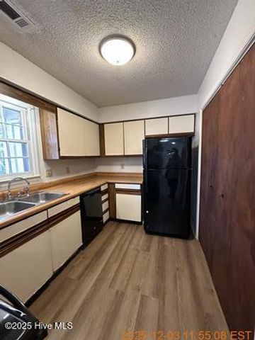 1948 Heather Loop, Midway Park, NC 28544