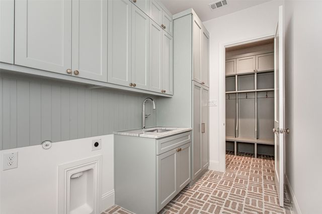 9624 Bellewood Drive, Dallas, TX 75238