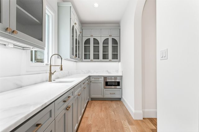 9624 Bellewood Drive, Dallas, TX 75238