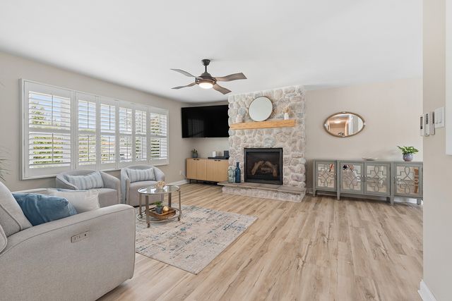 1029 S Cooper Street, New Lenox, IL 60451
