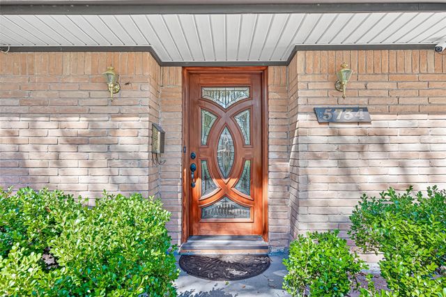 5734 Sanford Road, Houston, TX 77096