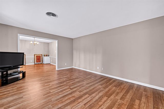 5734 Sanford Road, Houston, TX 77096