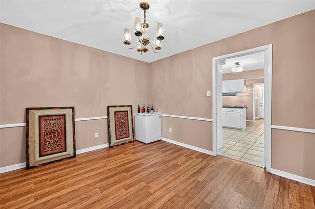 5734 Sanford Road, Houston, TX 77096