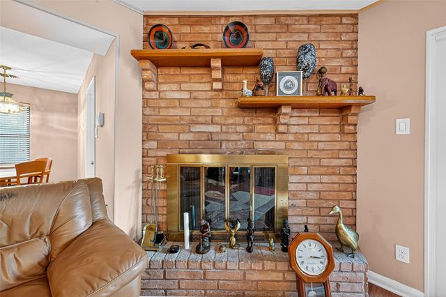 5734 Sanford Road, Houston, TX 77096