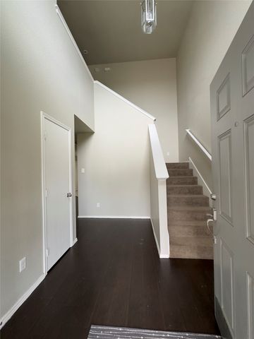 3509 Apple Valley Way, Dallas, TX 75227