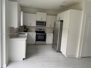 1068 SE 24th Ave 1068, Homestead, FL 33035