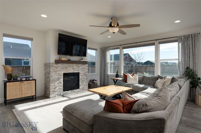 1502 Deadwood Loop, Belgrade, MT 59714