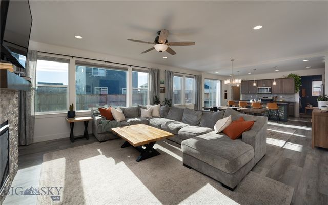 1502 Deadwood Loop, Belgrade, MT 59714