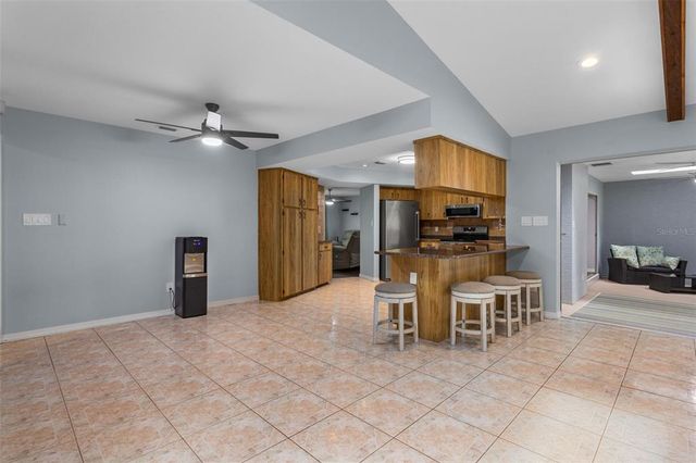 423 SPRING HOLLOW BOULEVARD, Apopka, FL 32712