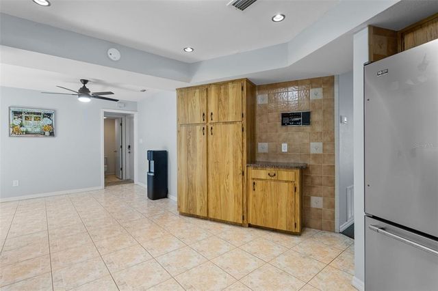 423 SPRING HOLLOW BOULEVARD, Apopka, FL 32712