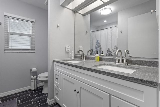 423 SPRING HOLLOW BOULEVARD, Apopka, FL 32712