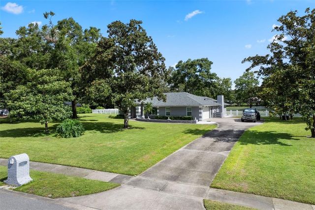 423 SPRING HOLLOW BOULEVARD, Apopka, FL 32712