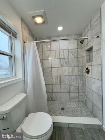 3331 BEECH AVE, Baltimore, MD 21211