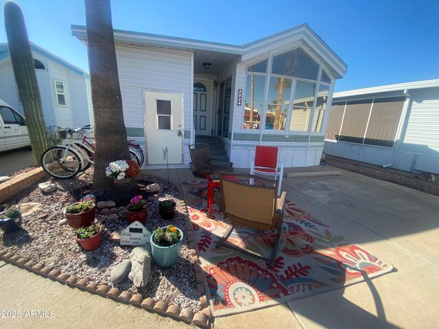 2024 S WALLA WALLA Circle, Apache Junction, AZ 85119