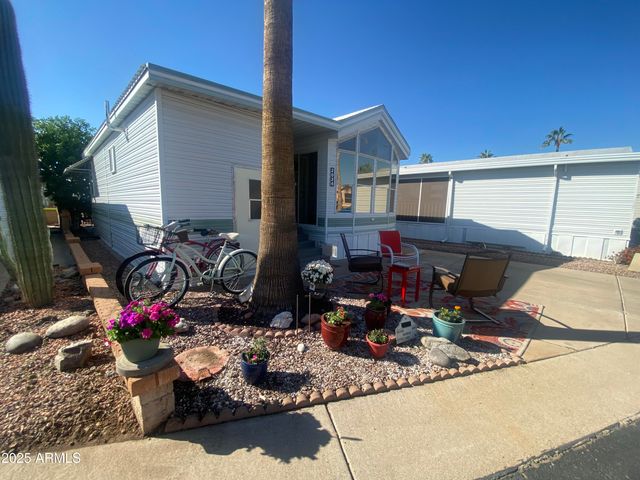 2024 S WALLA WALLA Circle, Apache Junction, AZ 85119