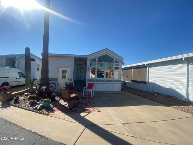 2024 S WALLA WALLA Circle, Apache Junction, AZ 85119