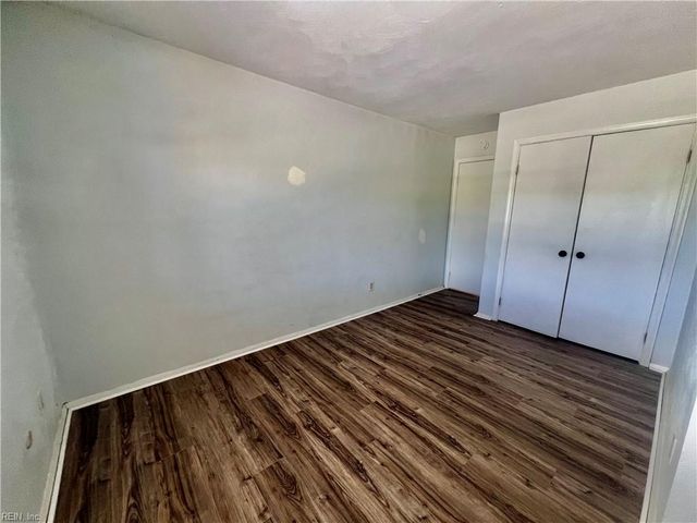 855 Cathedral DR, Virginia Beach, VA 23455