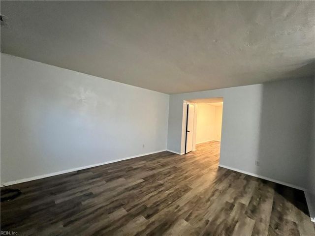 855 Cathedral DR, Virginia Beach, VA 23455