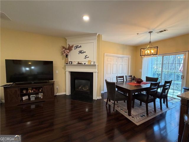 926 Magnolia Leaf Drive, Woodstock, GA 30188