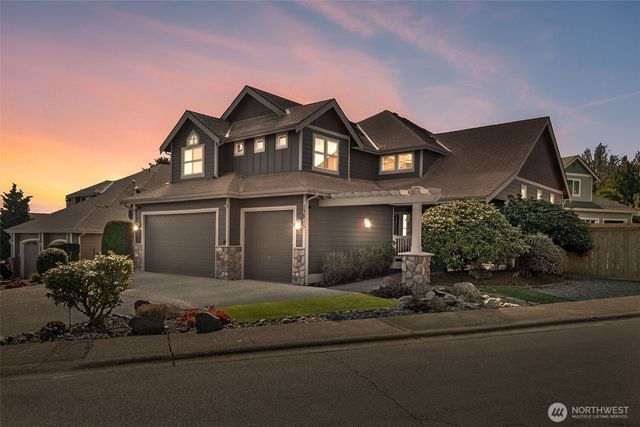 13815 SE 252nd Place, Kent, WA 98042