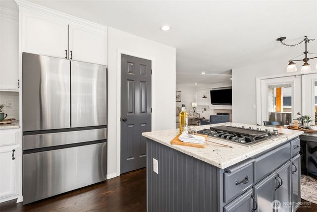 13815 SE 252nd Place, Kent, WA 98042