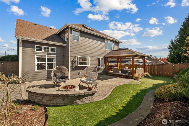 13815 SE 252nd Place, Kent, WA 98042