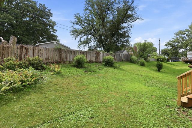 5010 N Harrison Street, Davenport, IA 52806