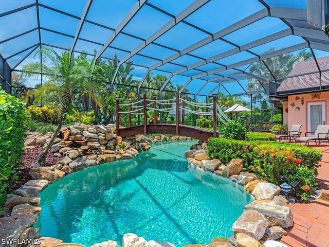 1620 3rd ST S, Naples, FL 34102