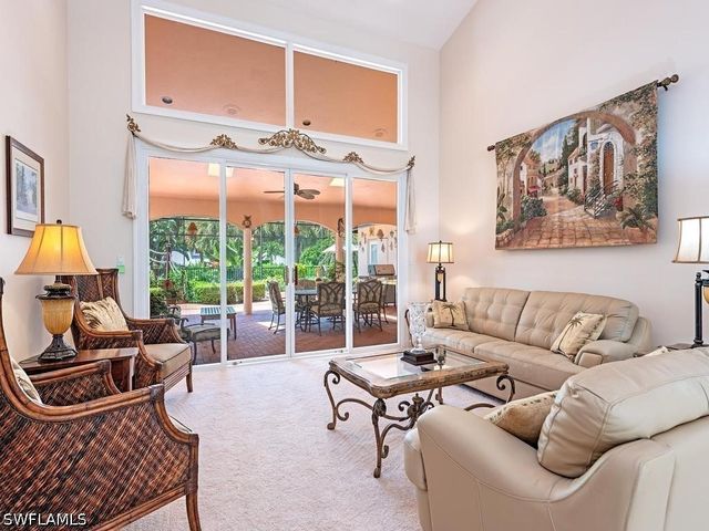 1620 3rd ST S, Naples, FL 34102