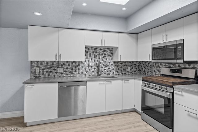 3303 Royce Court, Las Vegas, NV 89121