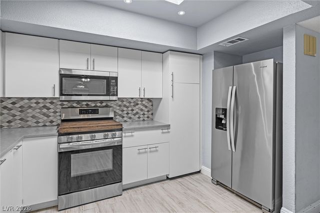 3303 Royce Court, Las Vegas, NV 89121
