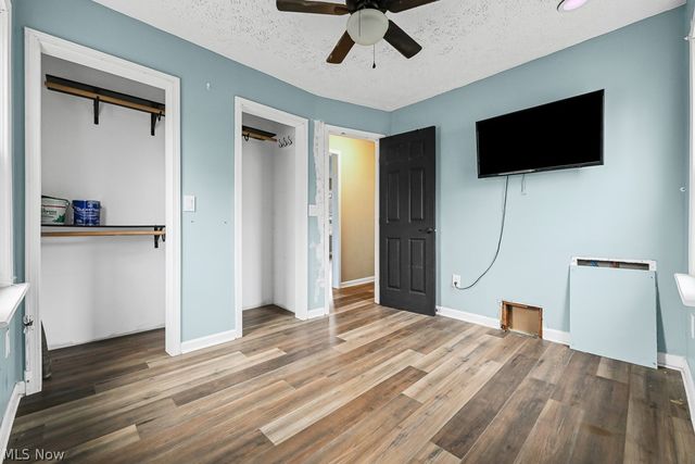 1865 9th Street SW, Akron, OH 44314