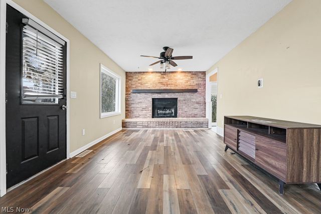 1865 9th Street SW, Akron, OH 44314