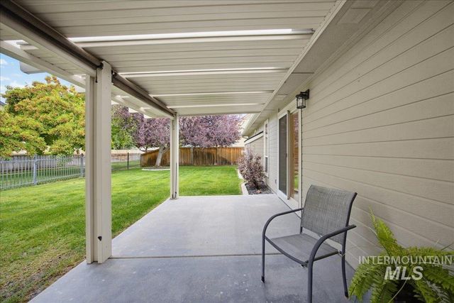 4117 N Buckstone Ave, Meridian, ID 83646