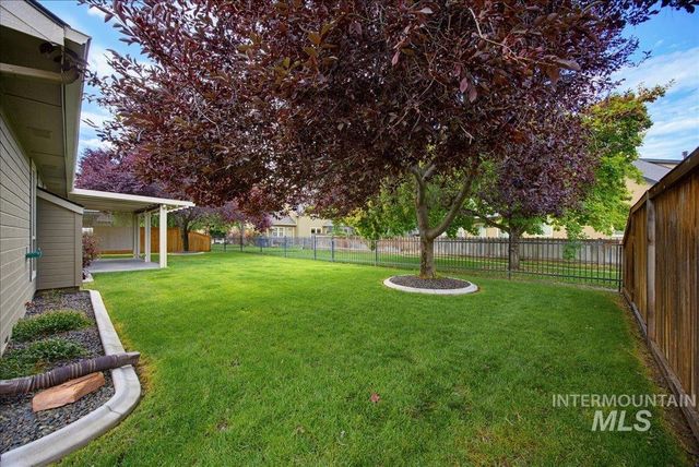 4117 N Buckstone Ave, Meridian, ID 83646