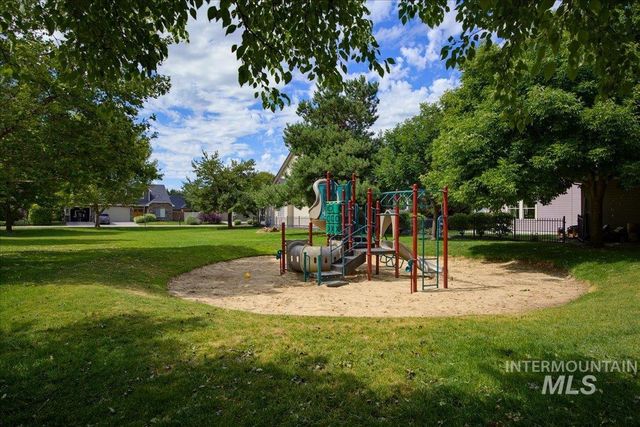 4117 N Buckstone Ave, Meridian, ID 83646