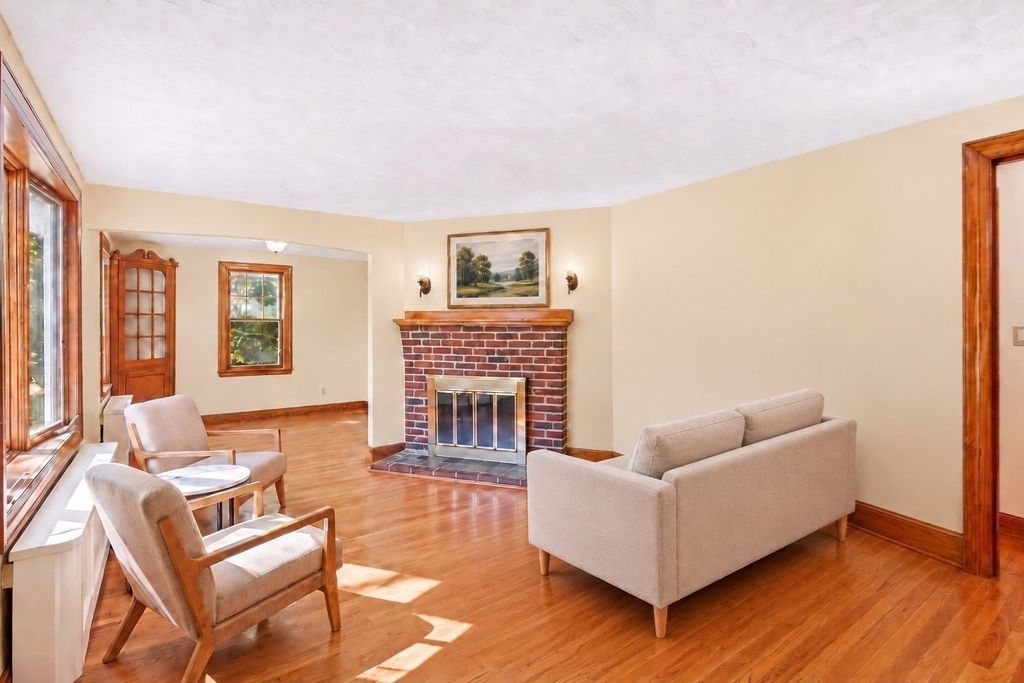 36 Maynard Road 36, Dedham, MA 02026