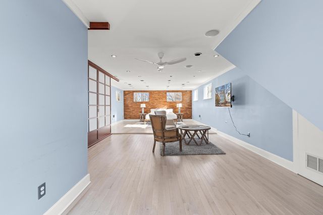 269 S 17th Street, Columbus, OH 43205