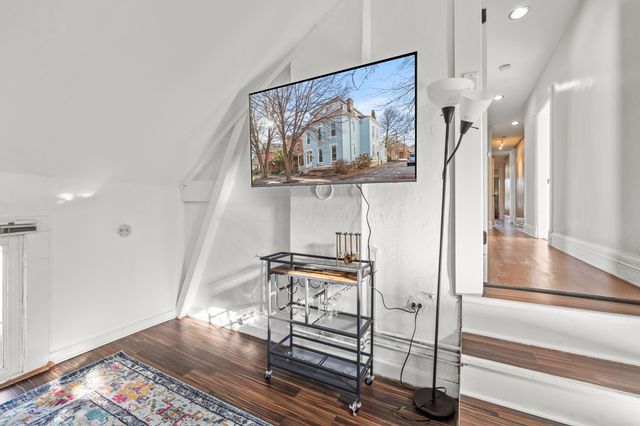 269 S 17th Street, Columbus, OH 43205