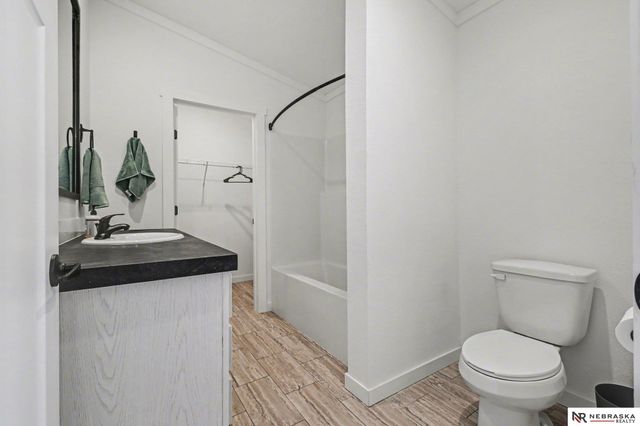 6775 Hamilton Street, Omaha, NE 68132