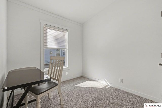 6775 Hamilton Street, Omaha, NE 68132