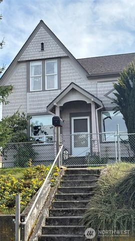 502 E Wright Avenue, Tacoma, WA 98404