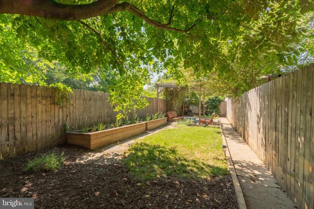 1220 INGRAHAM ST NW, Washington, DC 20011