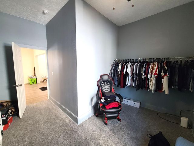 515 W Walnut St., Salina, KS 67401