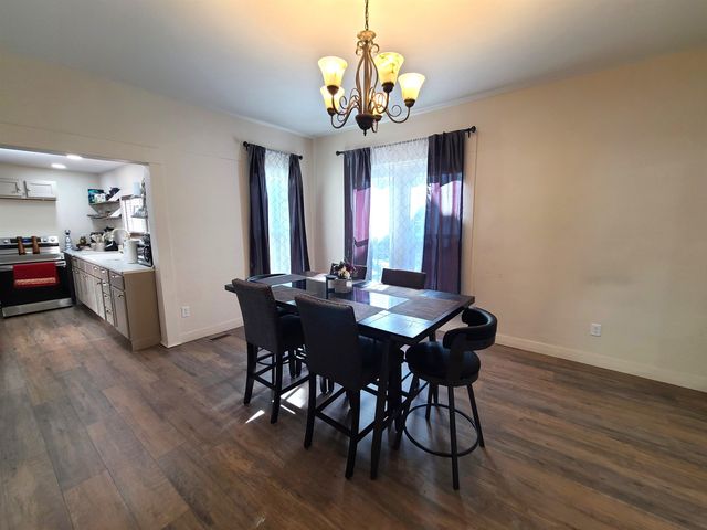 515 W Walnut St., Salina, KS 67401