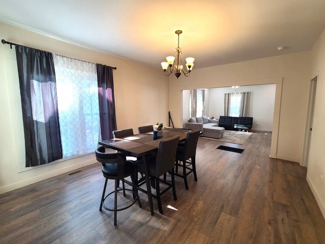 515 W Walnut St., Salina, KS 67401