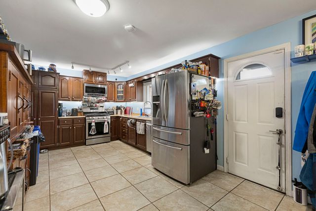 4608 Sycamore Lane, Rolling Meadows, IL 60008
