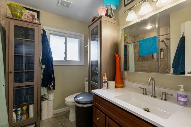 4608 Sycamore Lane, Rolling Meadows, IL 60008