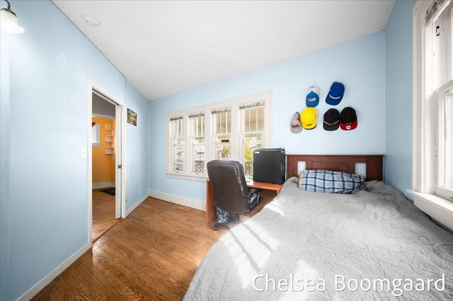 22 Elmwood Street Ne, City Of Grand Rapids, MI 49505